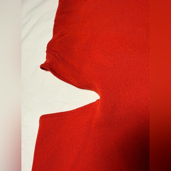 SFERA Collection Red Ribbed Cutout One Shoulder Tank Top Small - Picture 4 of 6